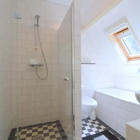 In With Garden Holiday home *